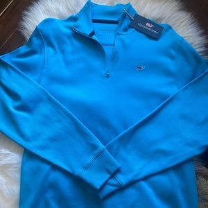 Vineyard Vines sweater